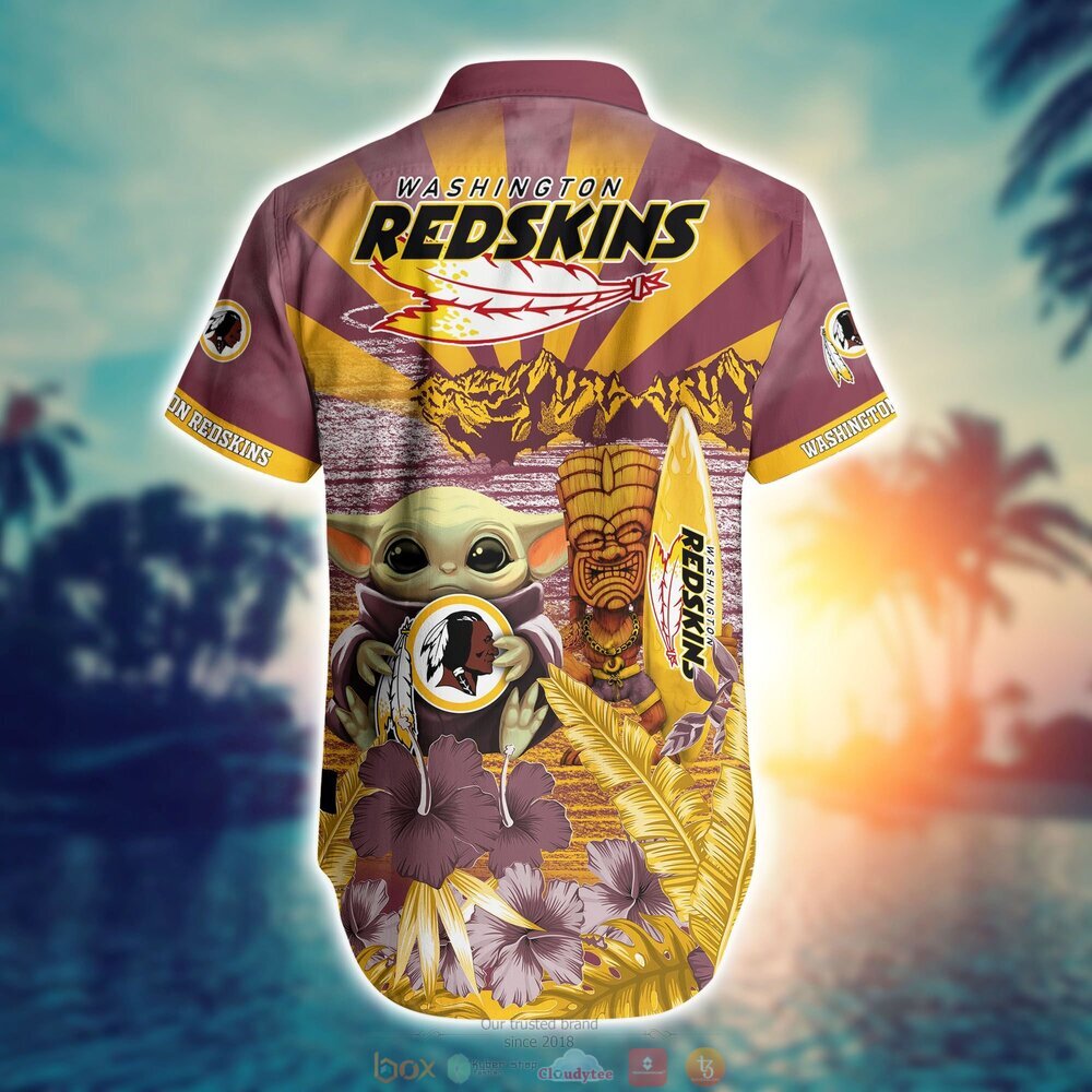 NFL Washington Redskins Baby Yoda Hawaiian Shirt NFL Washington Redskins Baby Yoda Hawaiian Shirt